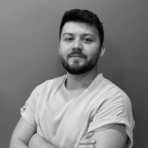 Diş Hekimi Umut Sarıgöl